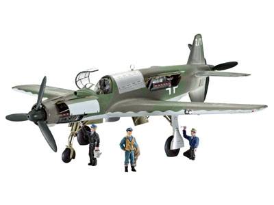 REVELL 04686 Dornier Do 335 "PFEIL"