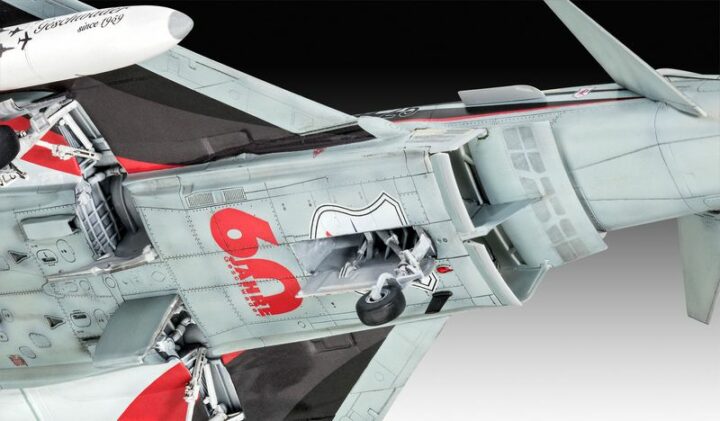 Revell 03848 Eurofighter Typhoon"BARON SPIRIT" – Bild 2