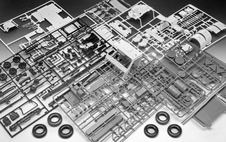 Revell 07516 Mercedes-Benz 1625 TLF 24/50 – Bild 4
