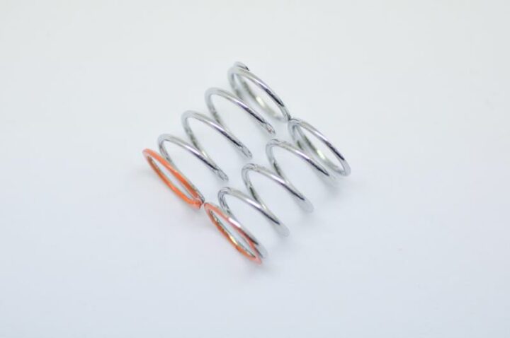 SERPENT Federn orange L27 (3.4/19.5) (2) (SER160322)