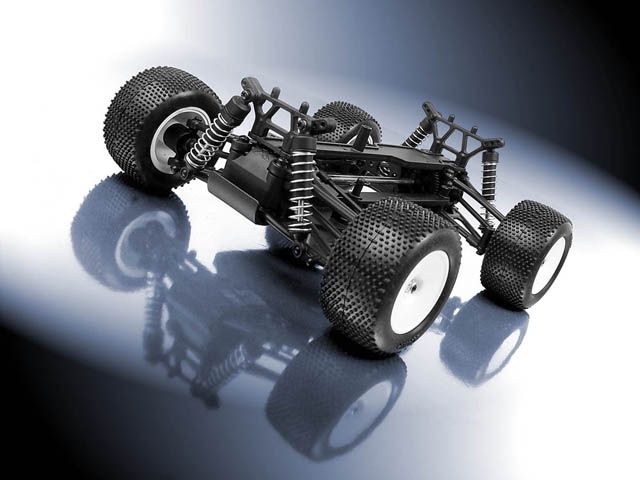 XRAY M18T 4WD SHAFT DRIVE 1/18 MICRO TRUCK Bausatz