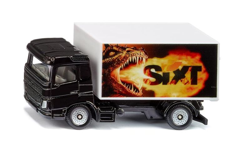 LKW mit Kofferaufbau Sixt