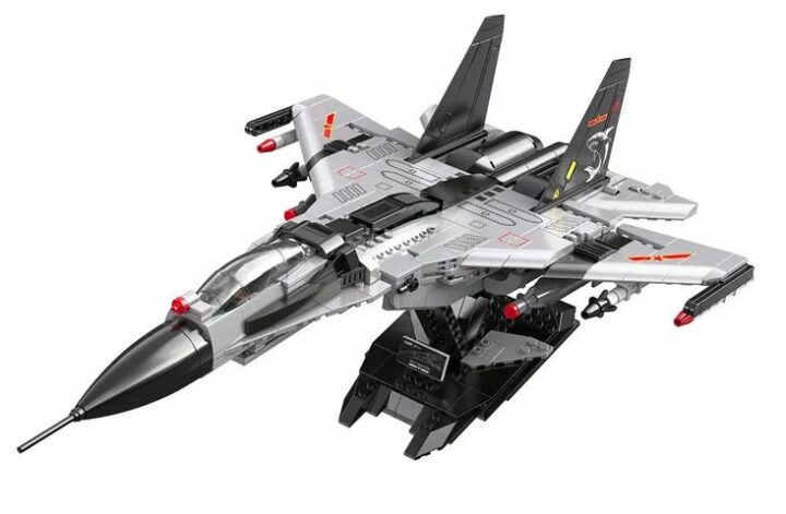Trägergestütztes Jagdflugzeug – Bild 3